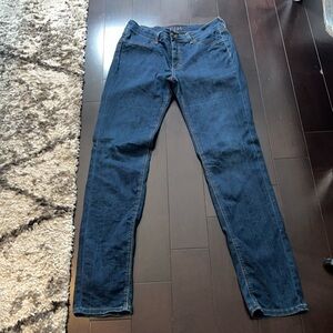 Escada Sport Jeans Linda Straight Leg Jeans Size 42 Made in Italy.
